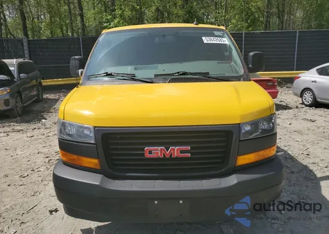 2021 GMC Savana G2500 z USA, uszkodzony, nr VIN 1GTW7AFP4M1176601